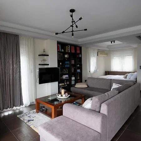 Cielo Hospitality Apartment Volos Exterior photo